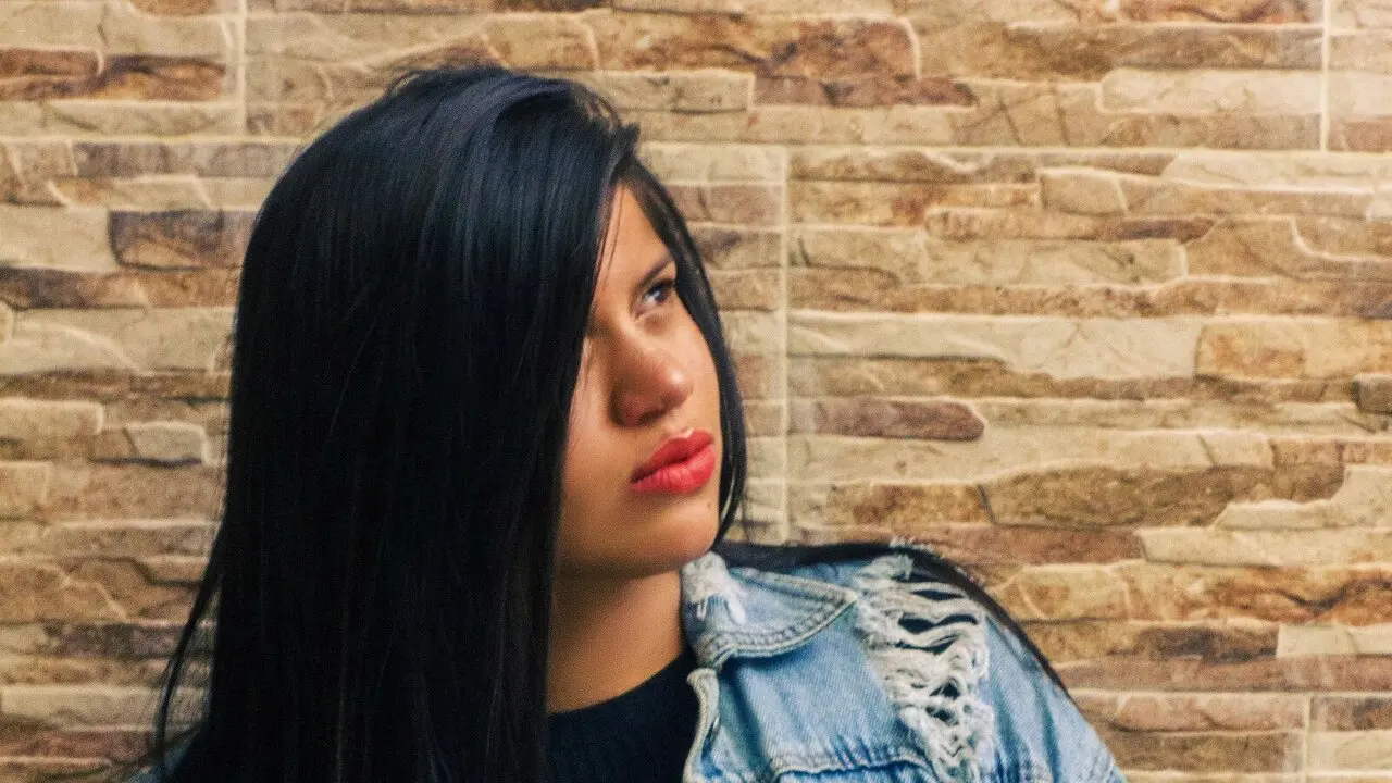 Live Porn Camera of AlishaCowen