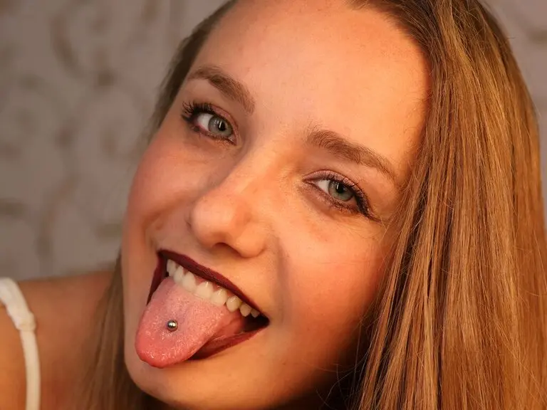 Live Porn Camera of BelleCox