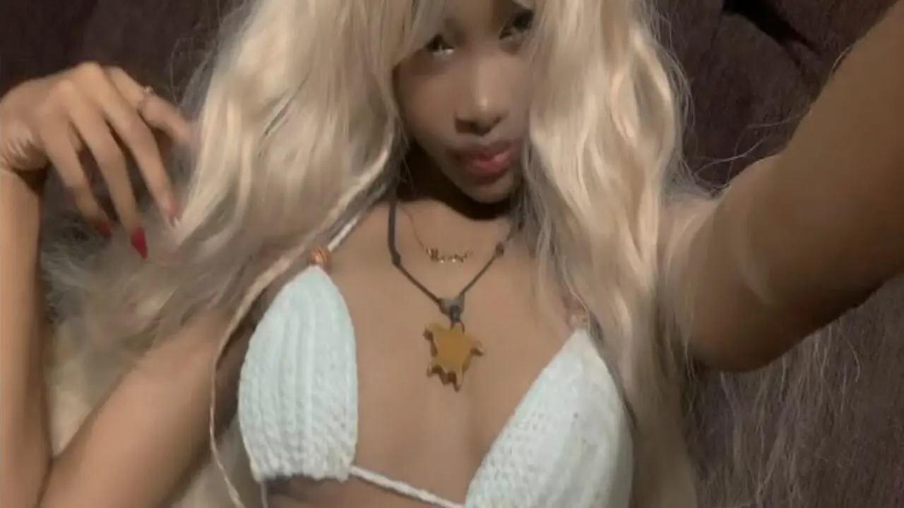 Live Porn Camera of BonnyBee