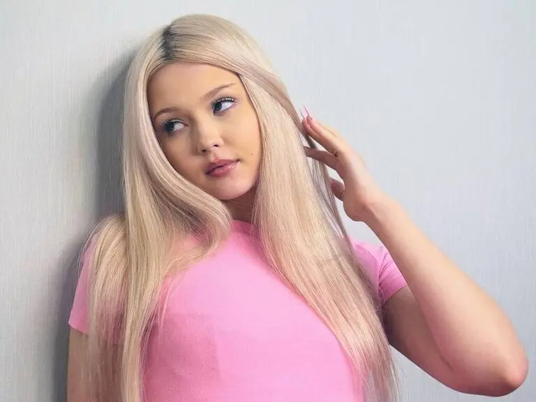 Live Porn Camera of ElsaDivine