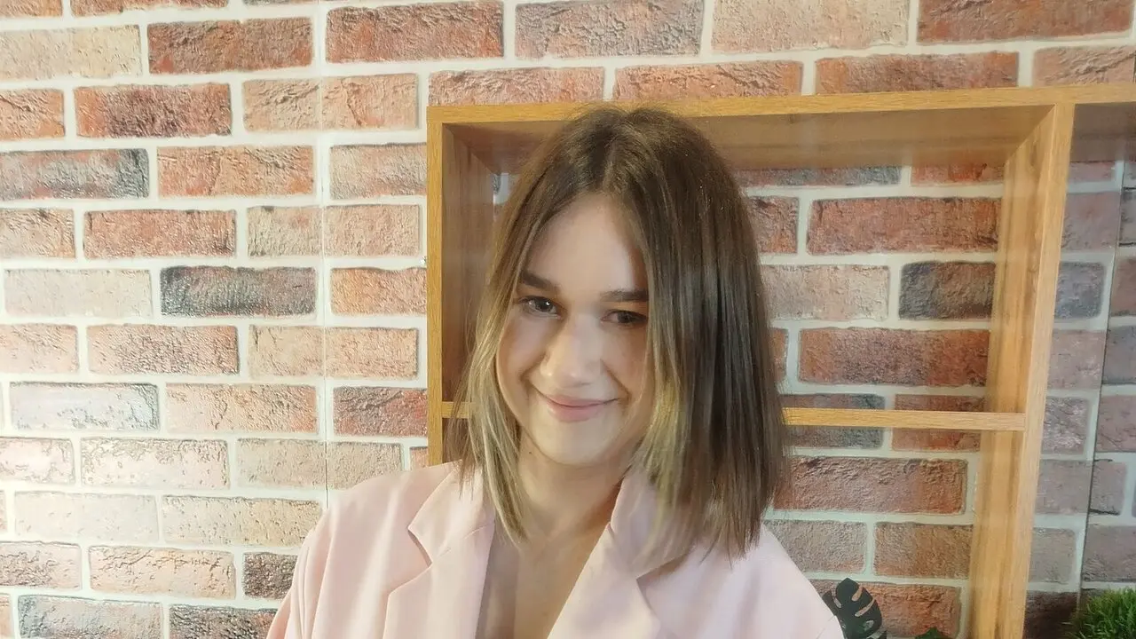 Live Porn Camera of JenniferStrickla