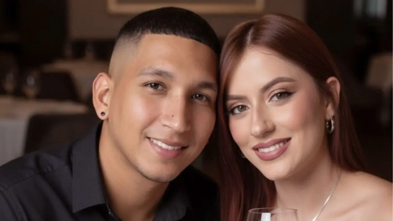 Live Porn Camera of LukeAndSofiabl