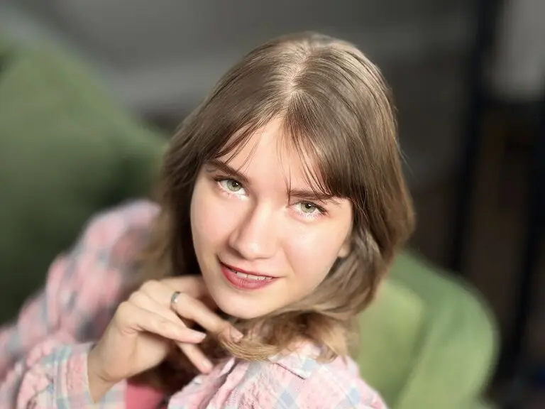 Live Porn Camera of MilaMaelis