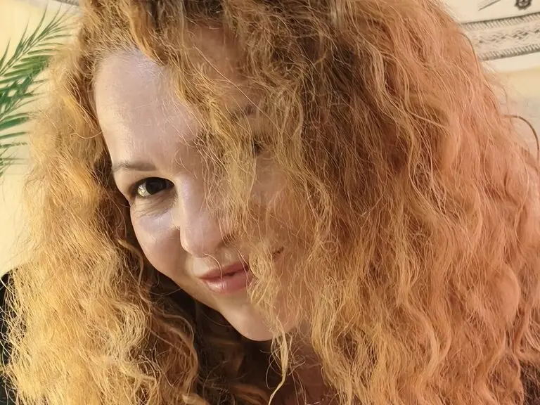 Live Porn Camera of MonicaMorena