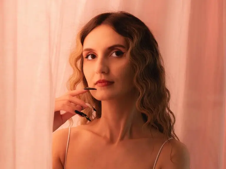 Live Porn Camera of MoonSeraphine