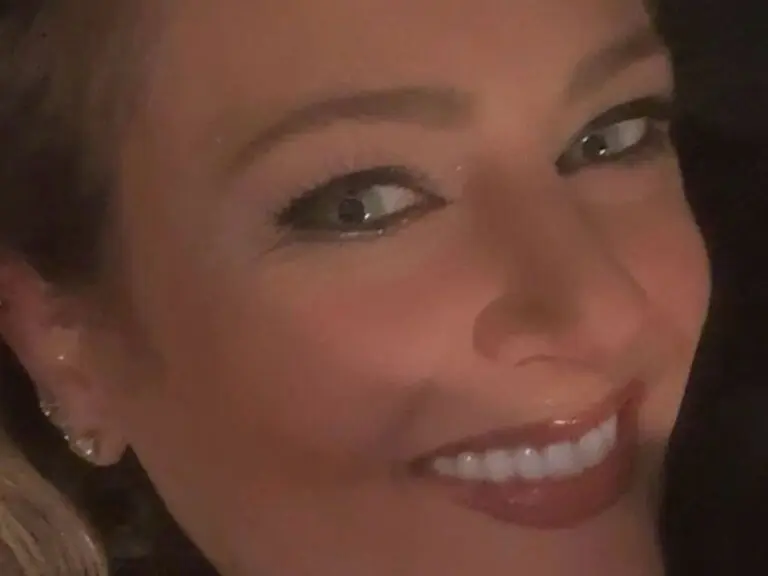 Live Porn Camera of NikkiParker