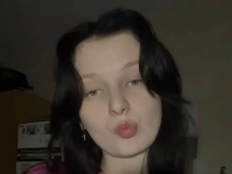 Live Porn Camera of SoledadPonessa