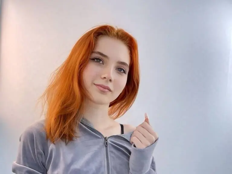 Live Porn Camera of TrinhMazor